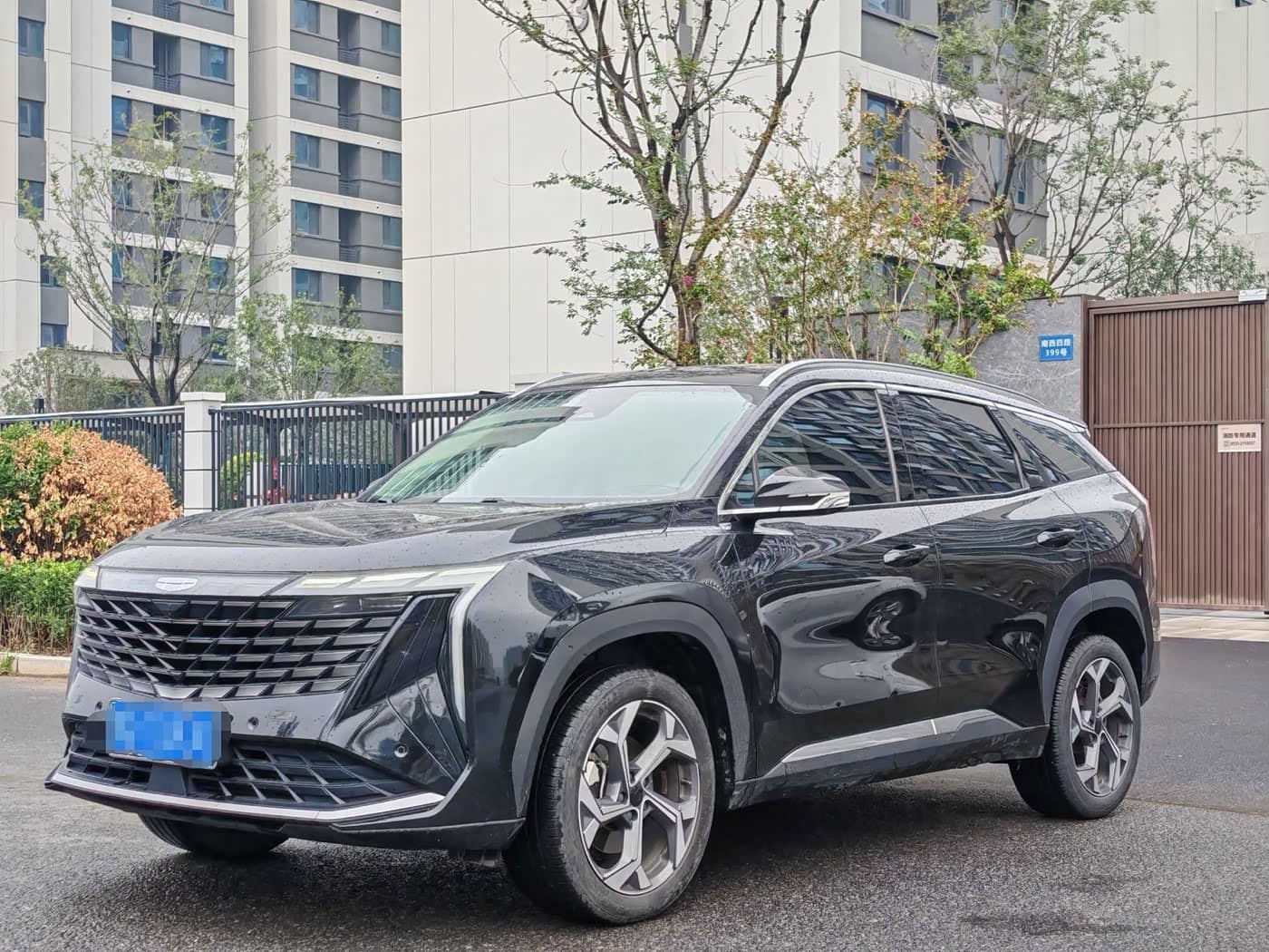 Geely Boyue L