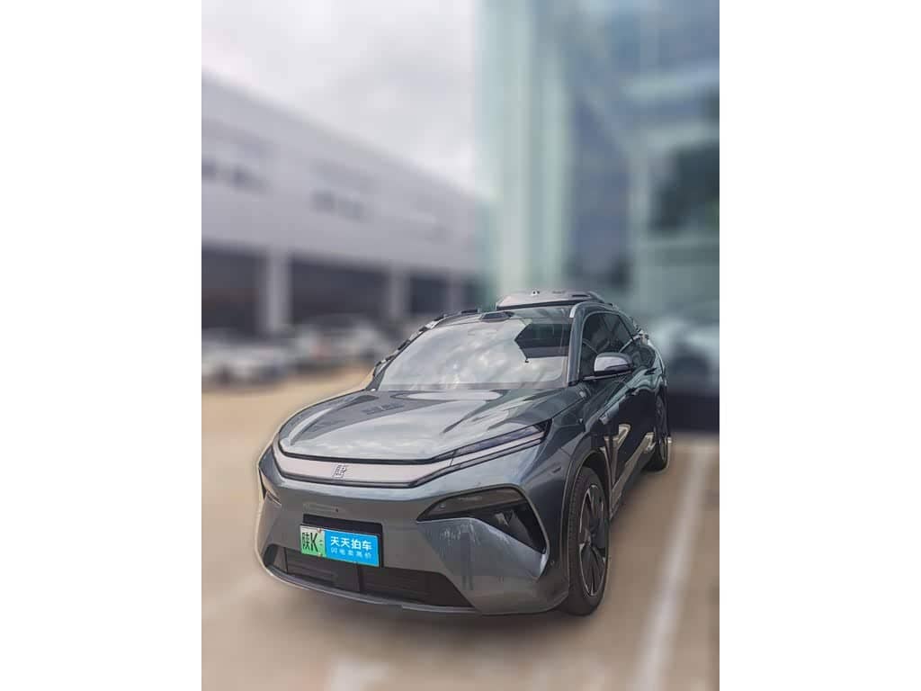 BYD Tang L