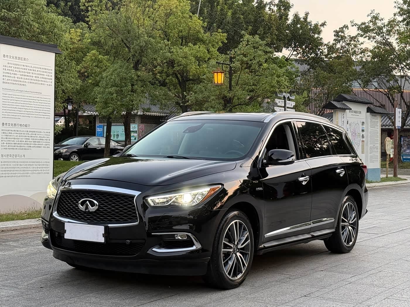 Infiniti QX60
