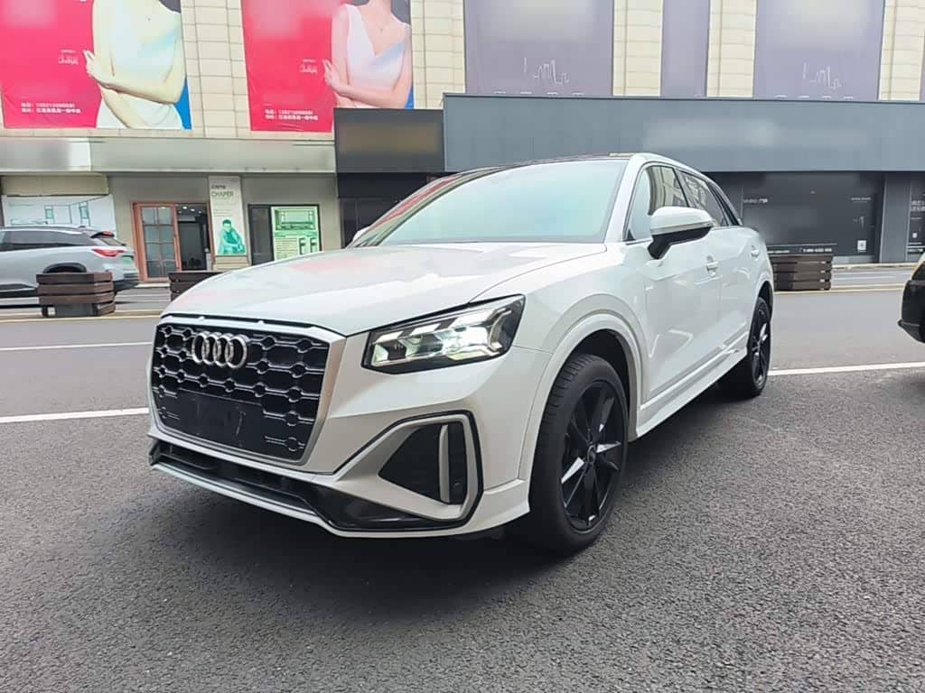 Audi Q2L