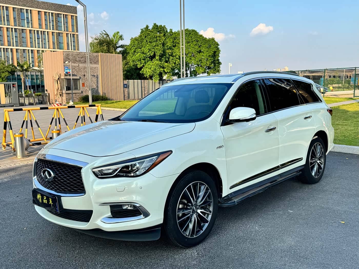 Infiniti QX60