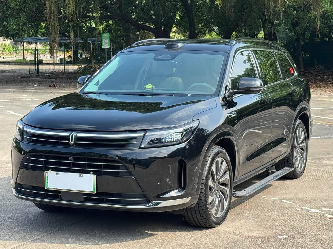 AITO Wenjie AITO M7