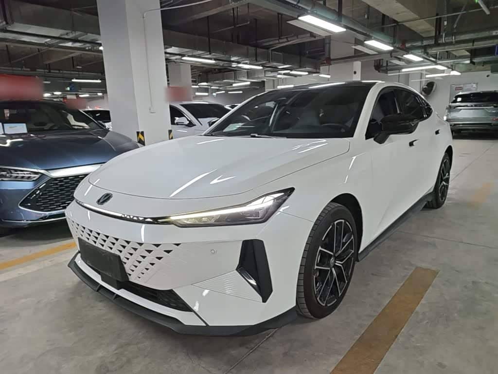 Changan UNI-V iDD