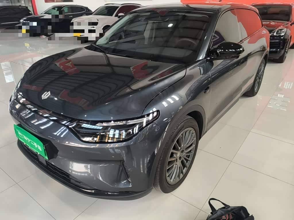 Leapmotor C11