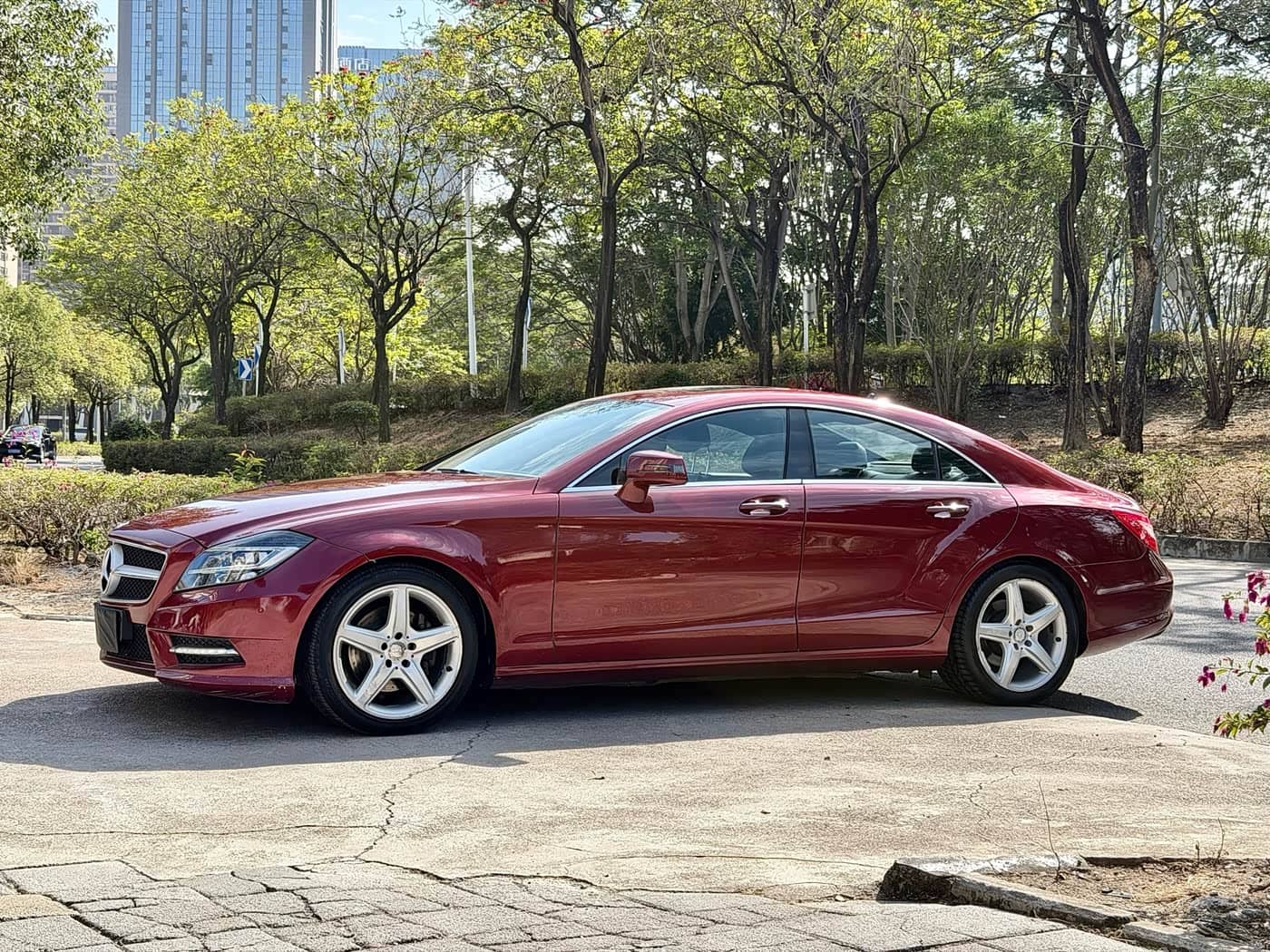 Mercedes-Benz CLS