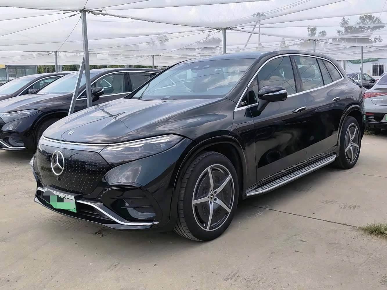 Mercedes-Benz EQS SUV