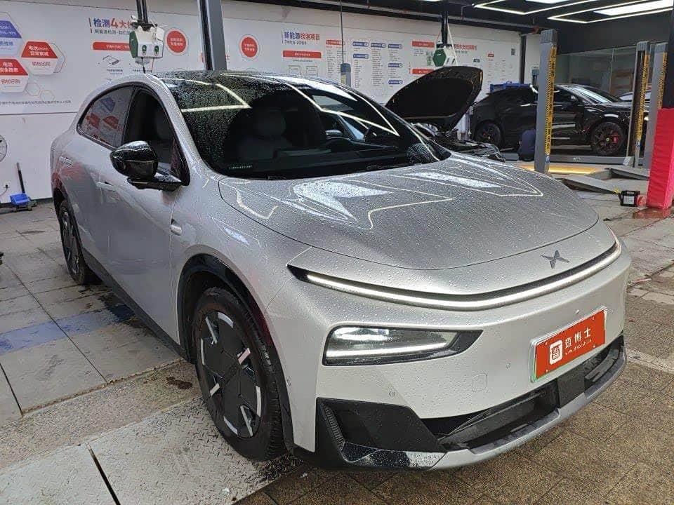 XPeng G7