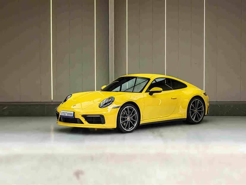 Porsche 911