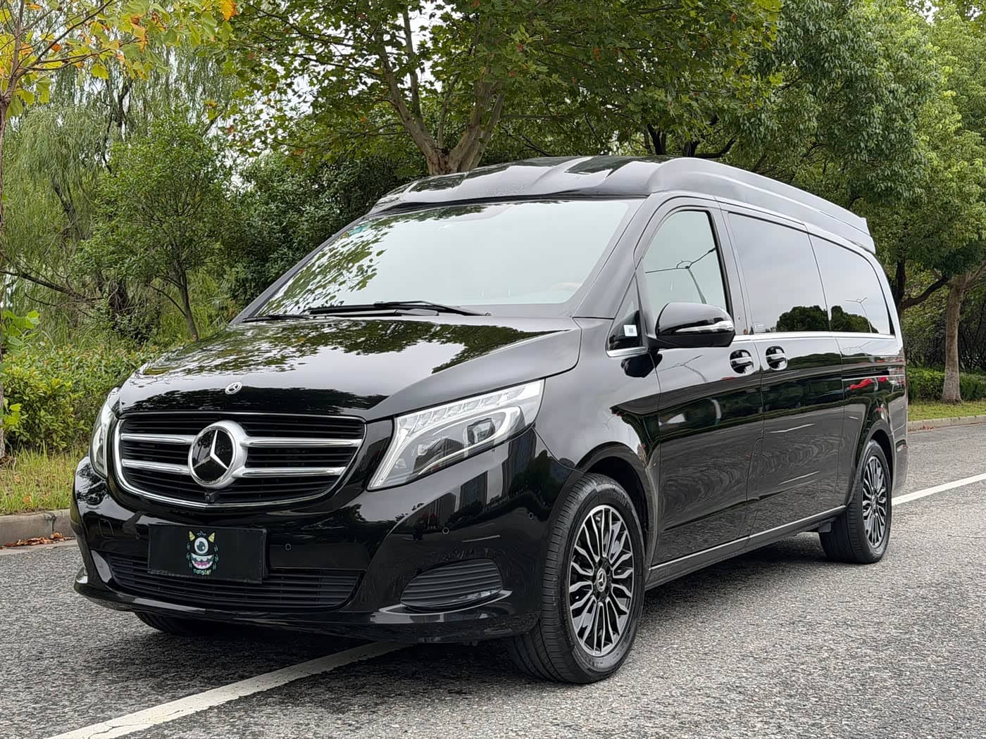 Mercedes-Benz V-Class