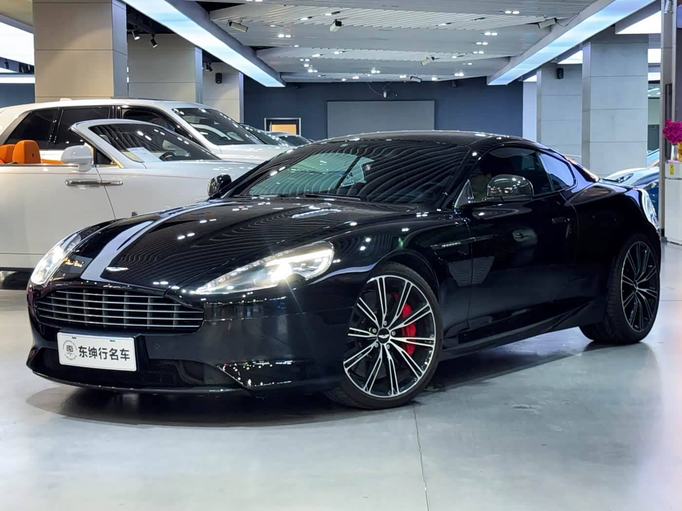 Aston Martin DB9