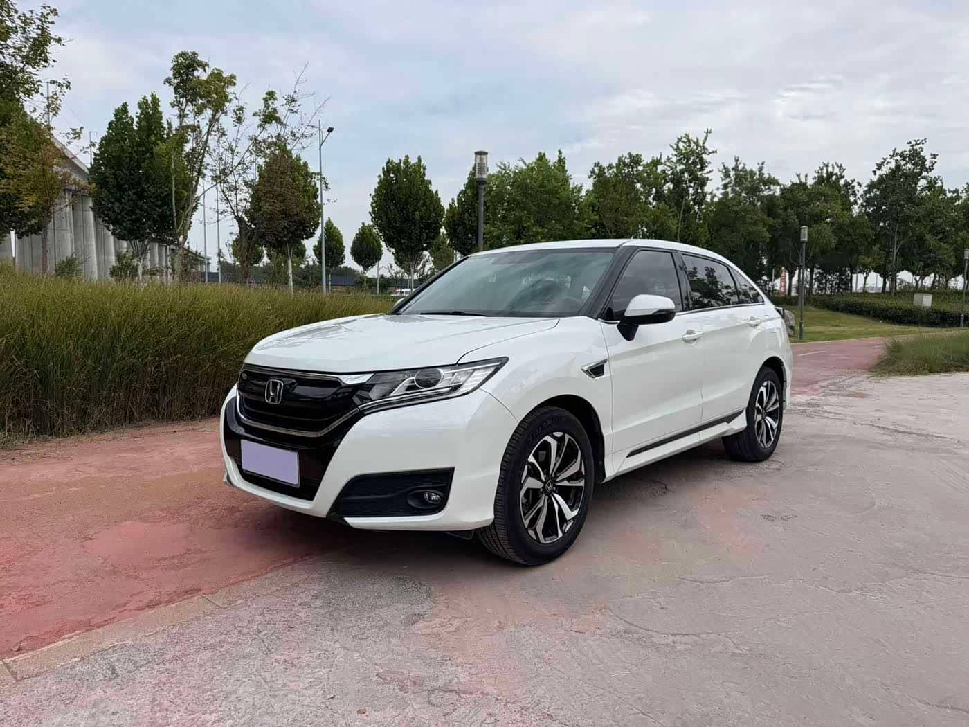 Honda UR-V