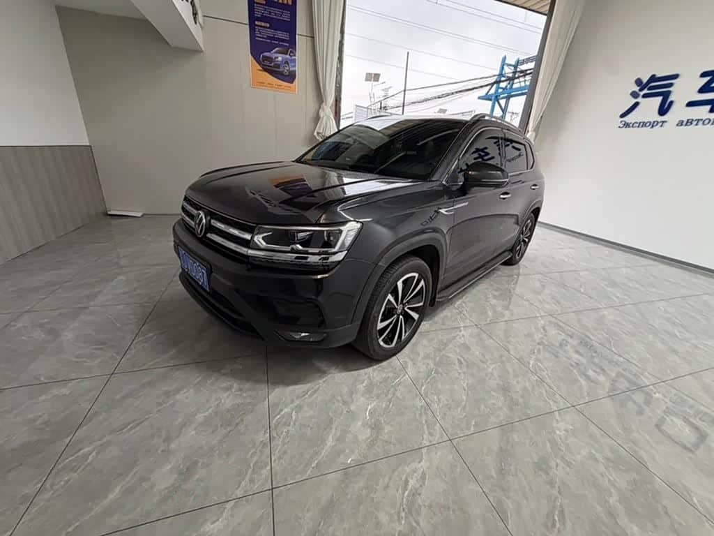 Volkswagen Tharu