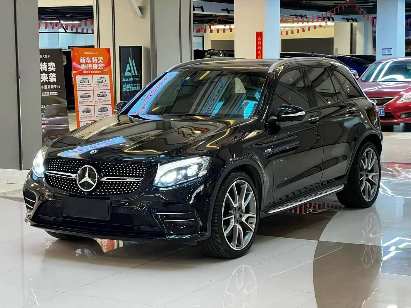 Mercedes-Benz GLC AMG