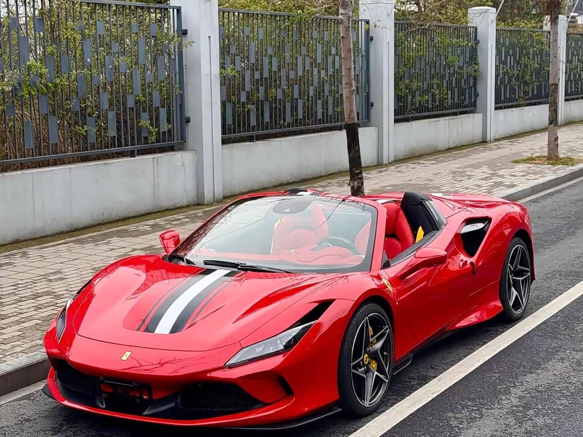 Ferrari F8