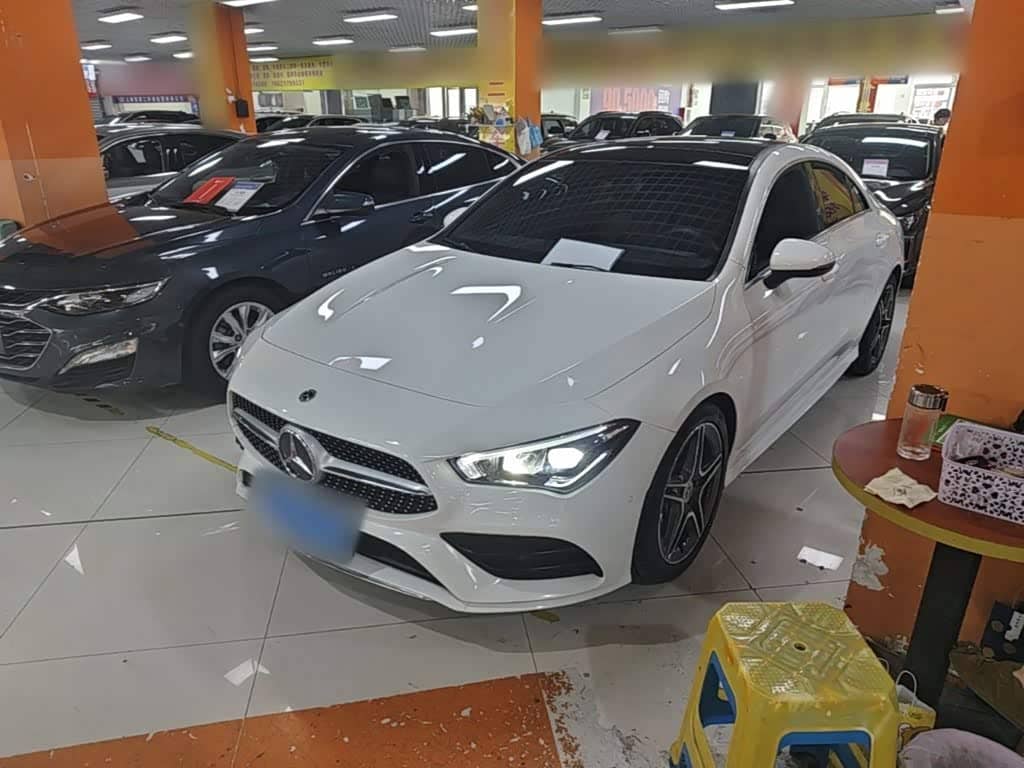 Mercedes-Benz CLA