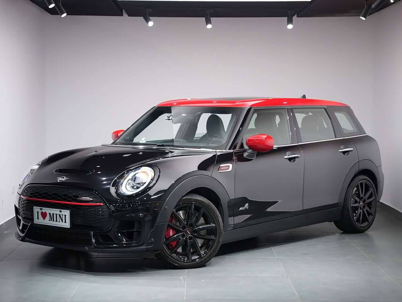 MINI JCW CLUBMAN