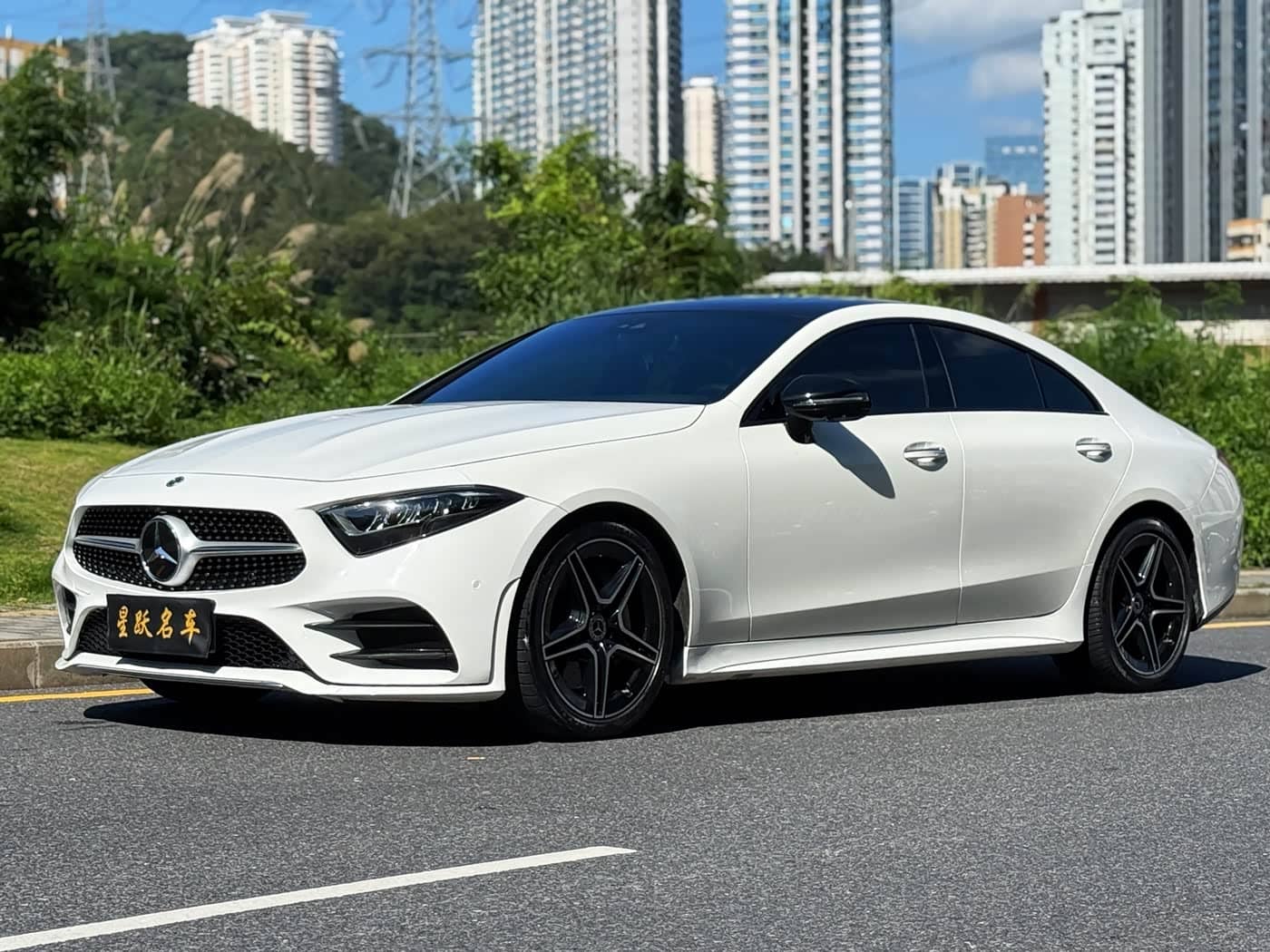 Mercedes-Benz CLS