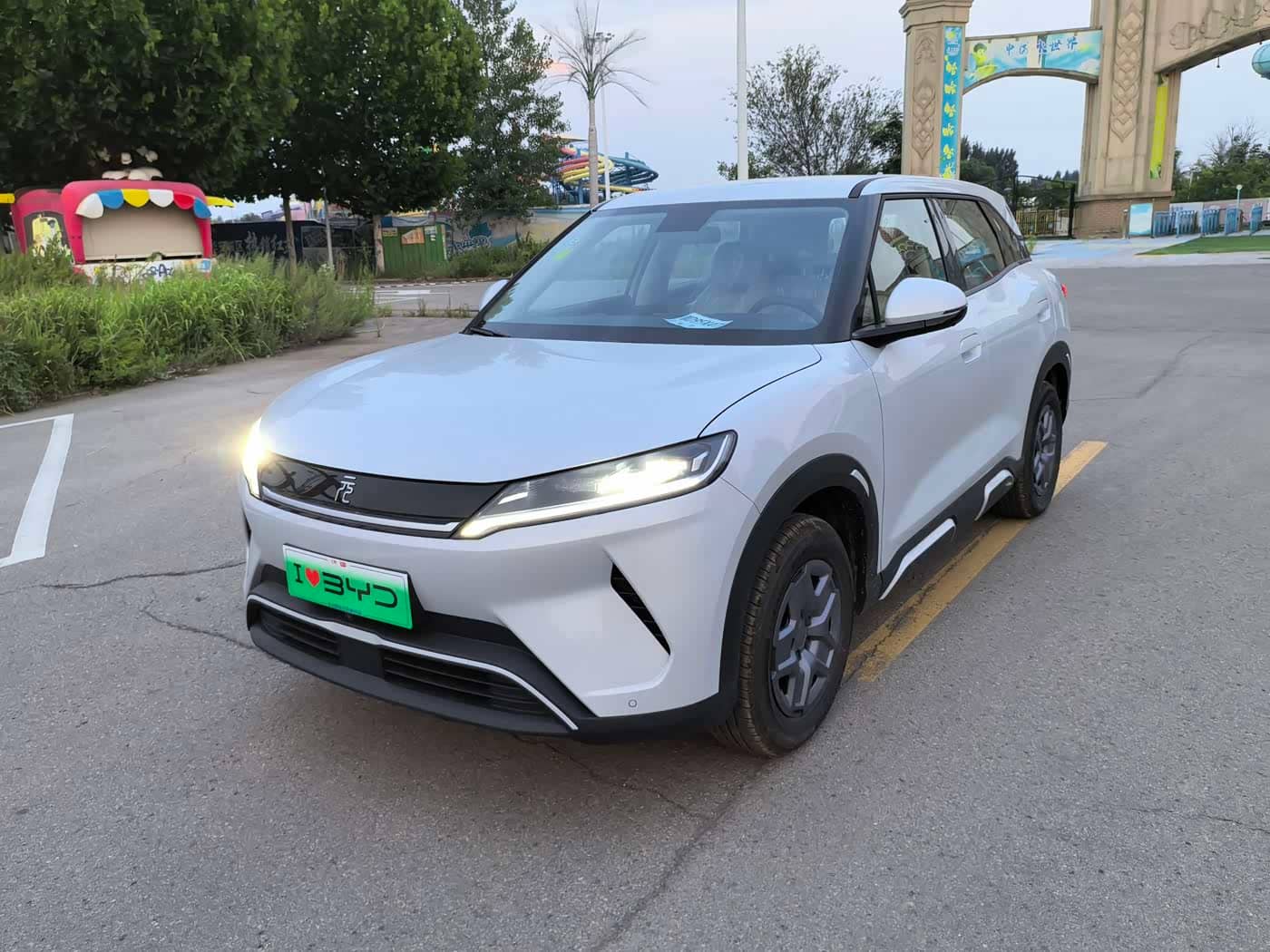 BYD Yuan UP