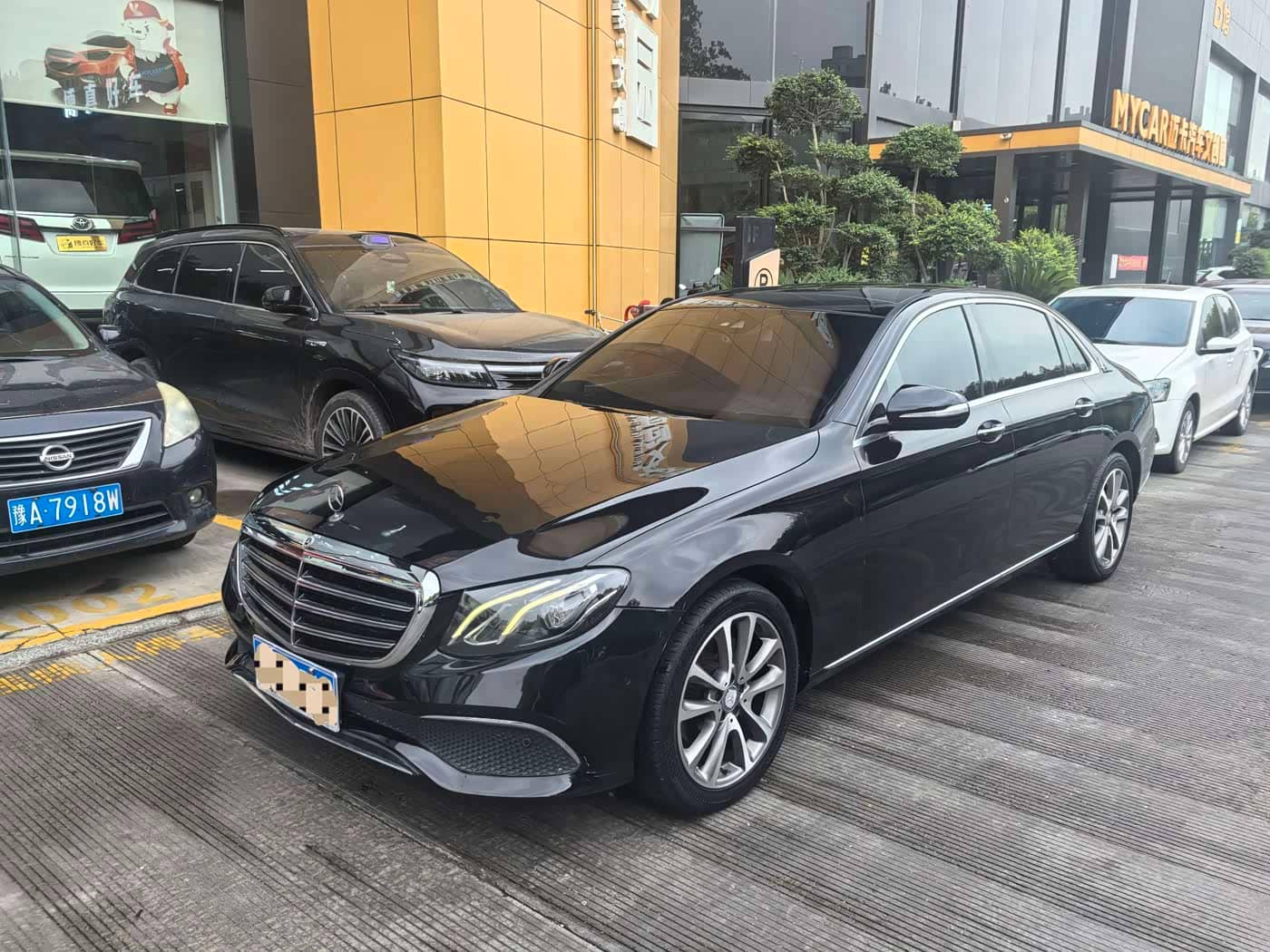 Mercedes-Benz E-Class