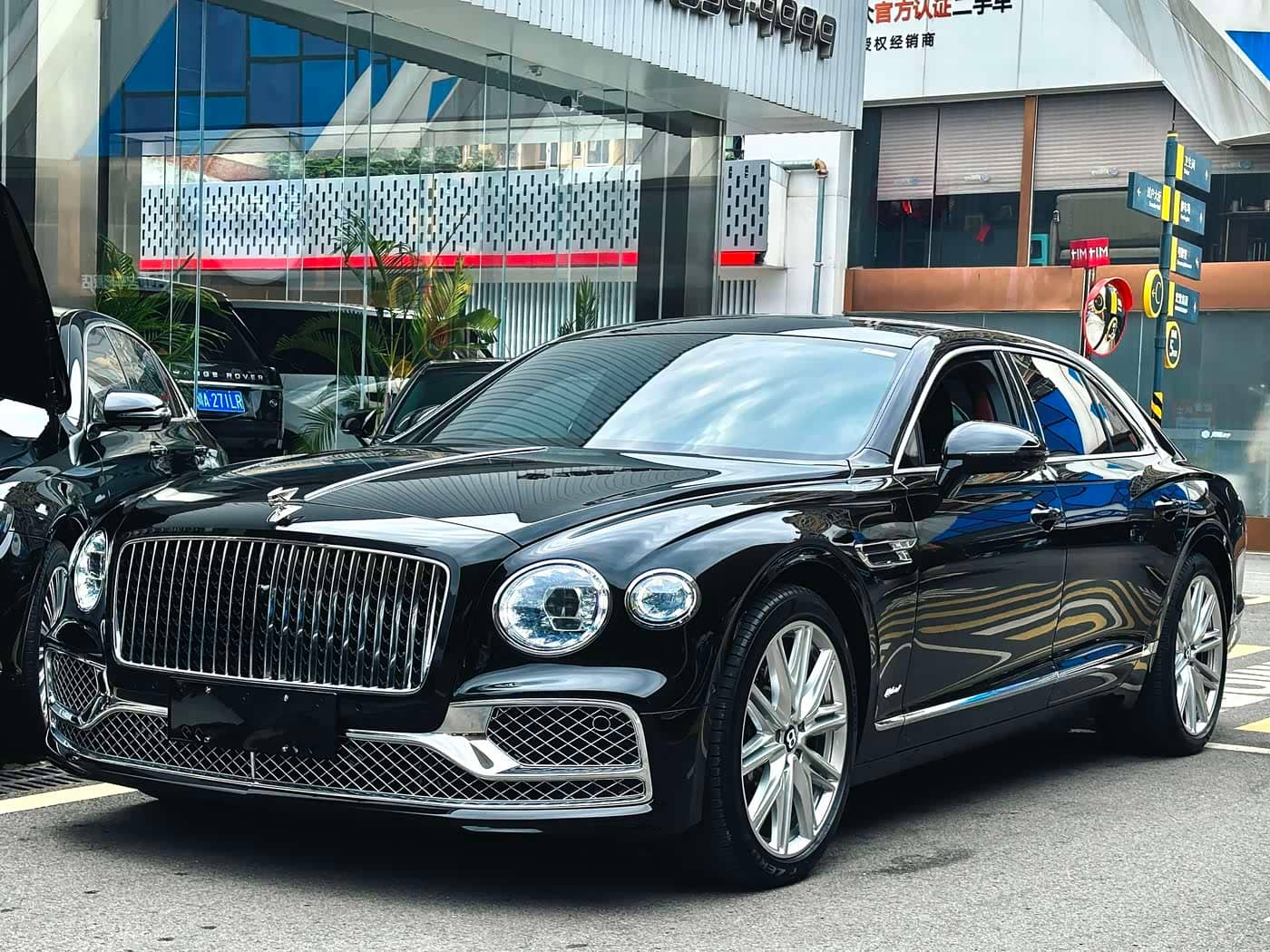 Bentley Flying Spur Plug-in Hybrid