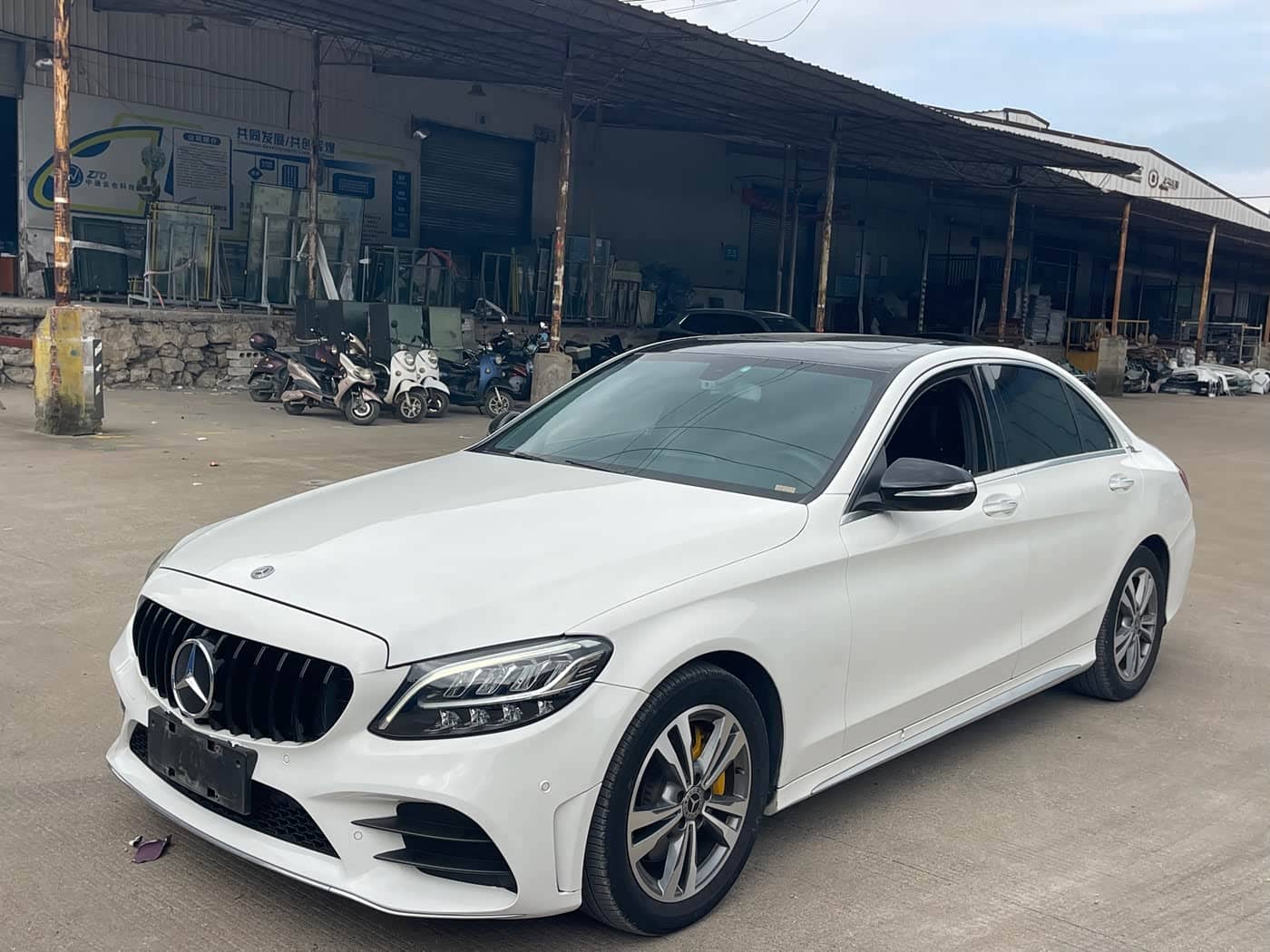 Mercedes-Benz C-Class