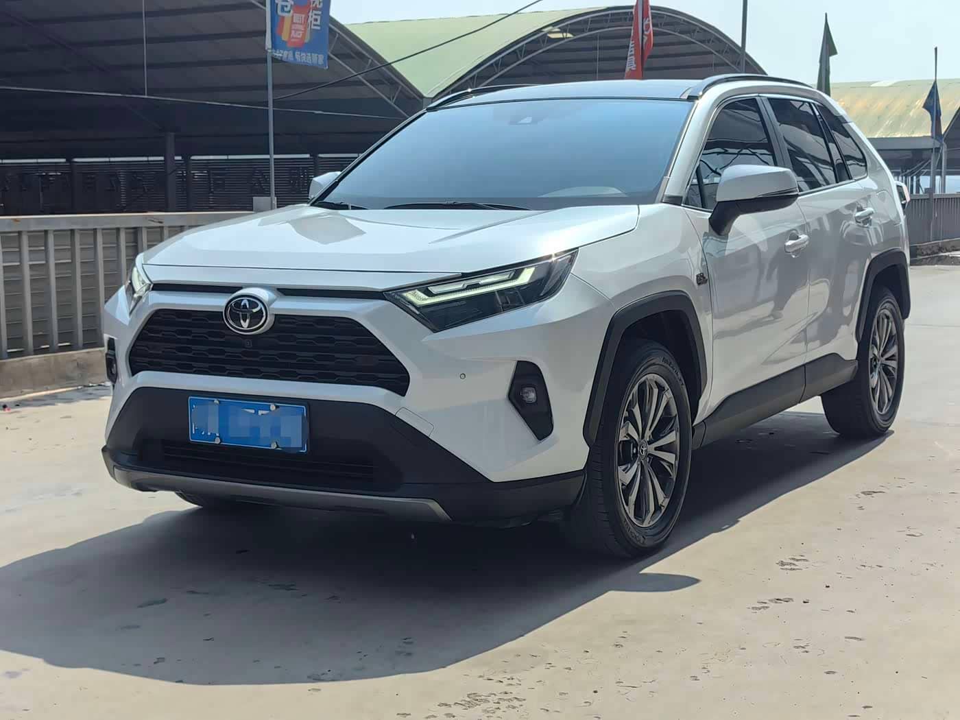 Toyota RAV4 Rongfang