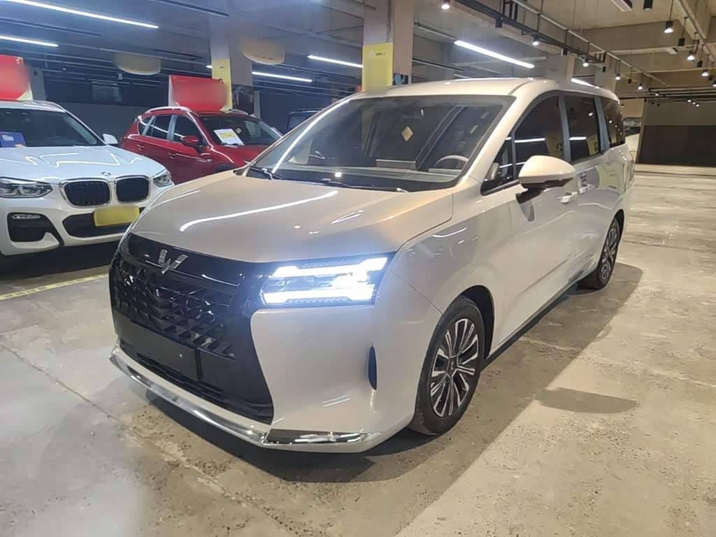 Wuling Motors Xingguang 730 New Energy