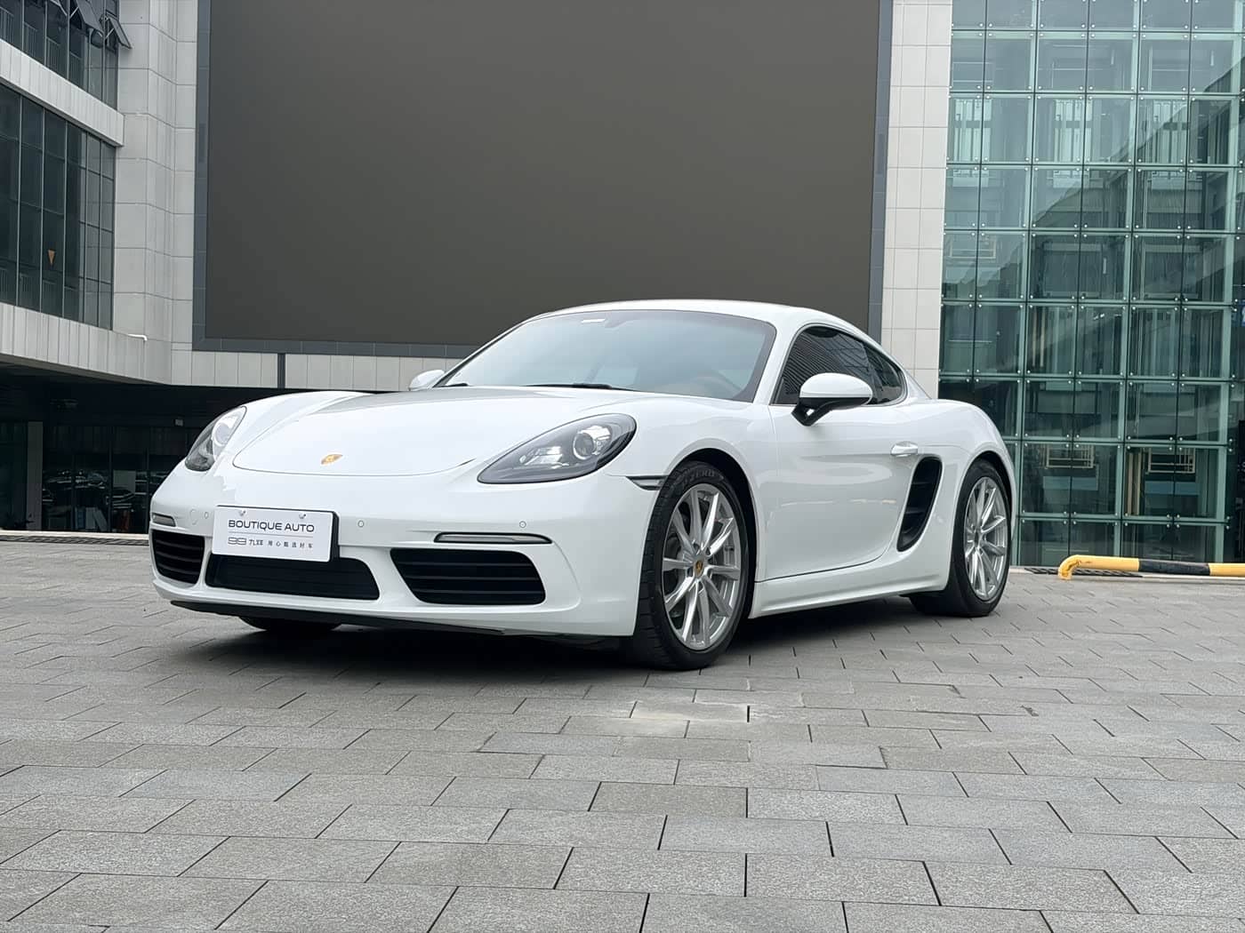 Porsche 718