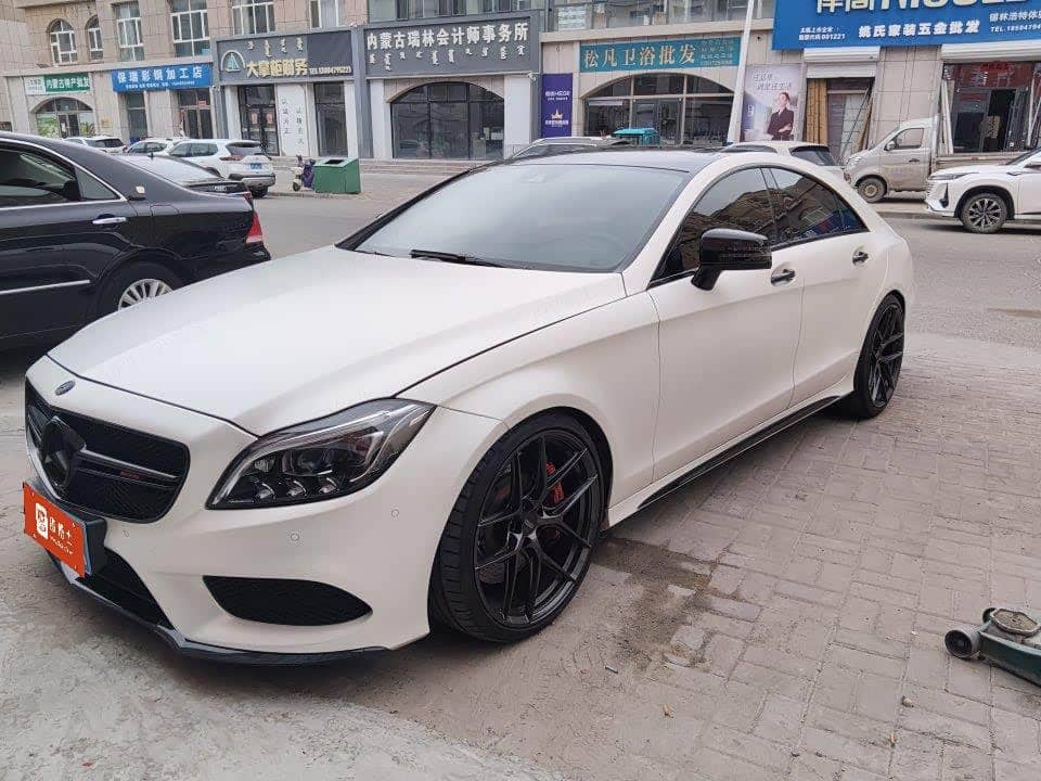 Mercedes-Benz CLS