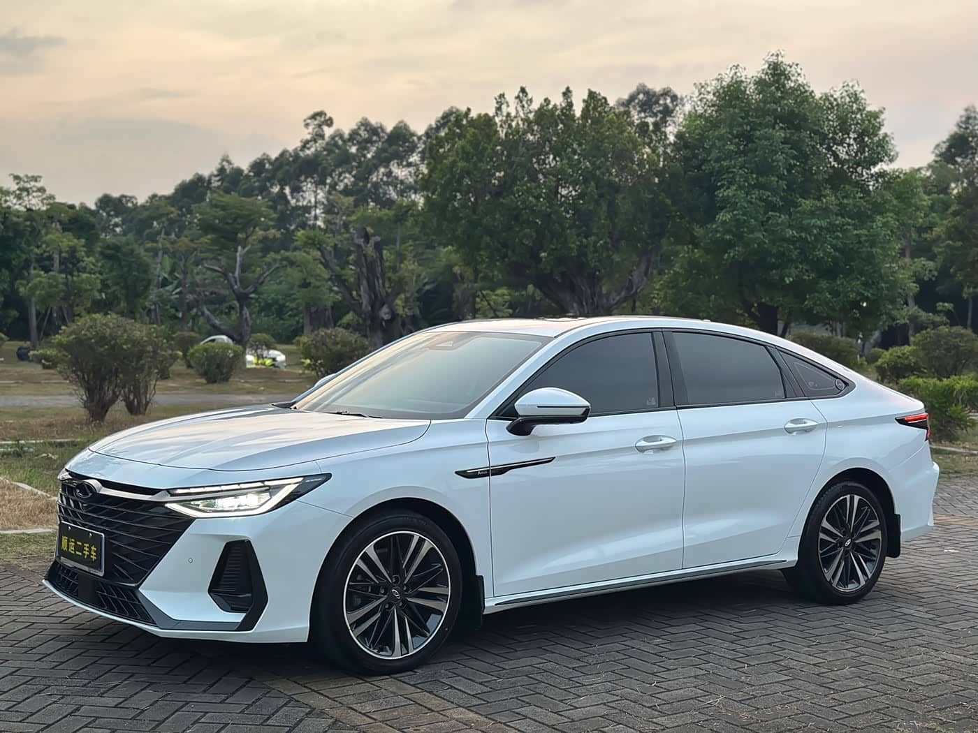 Chery Arrizo 8
