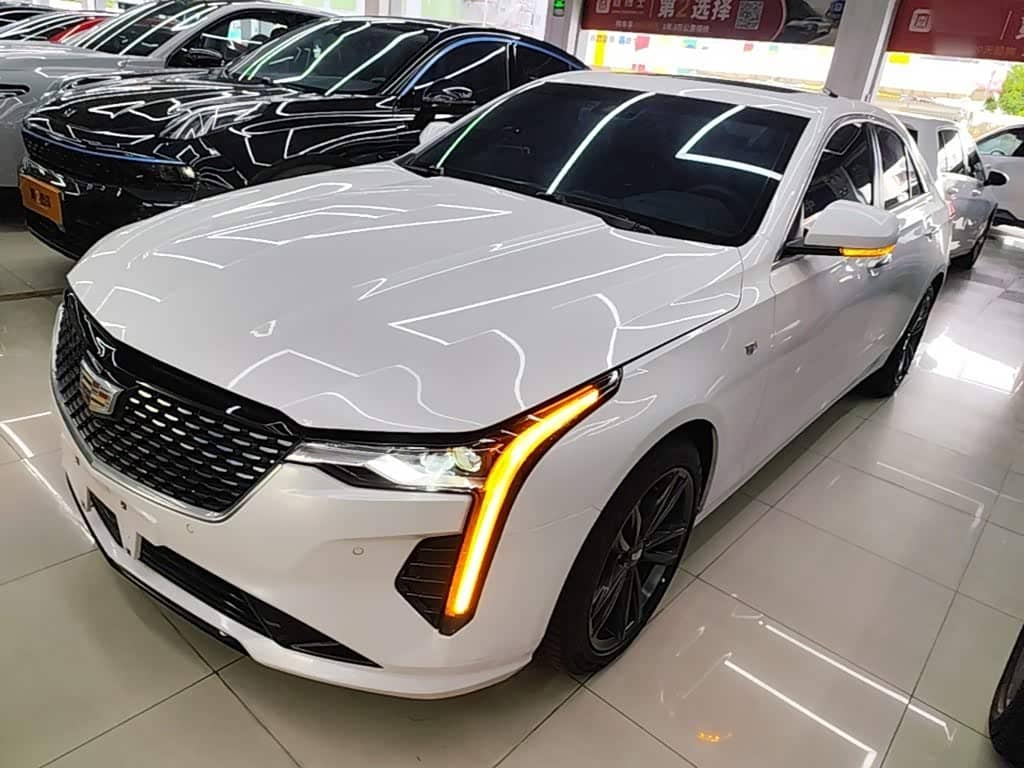 Cadillac CT4
