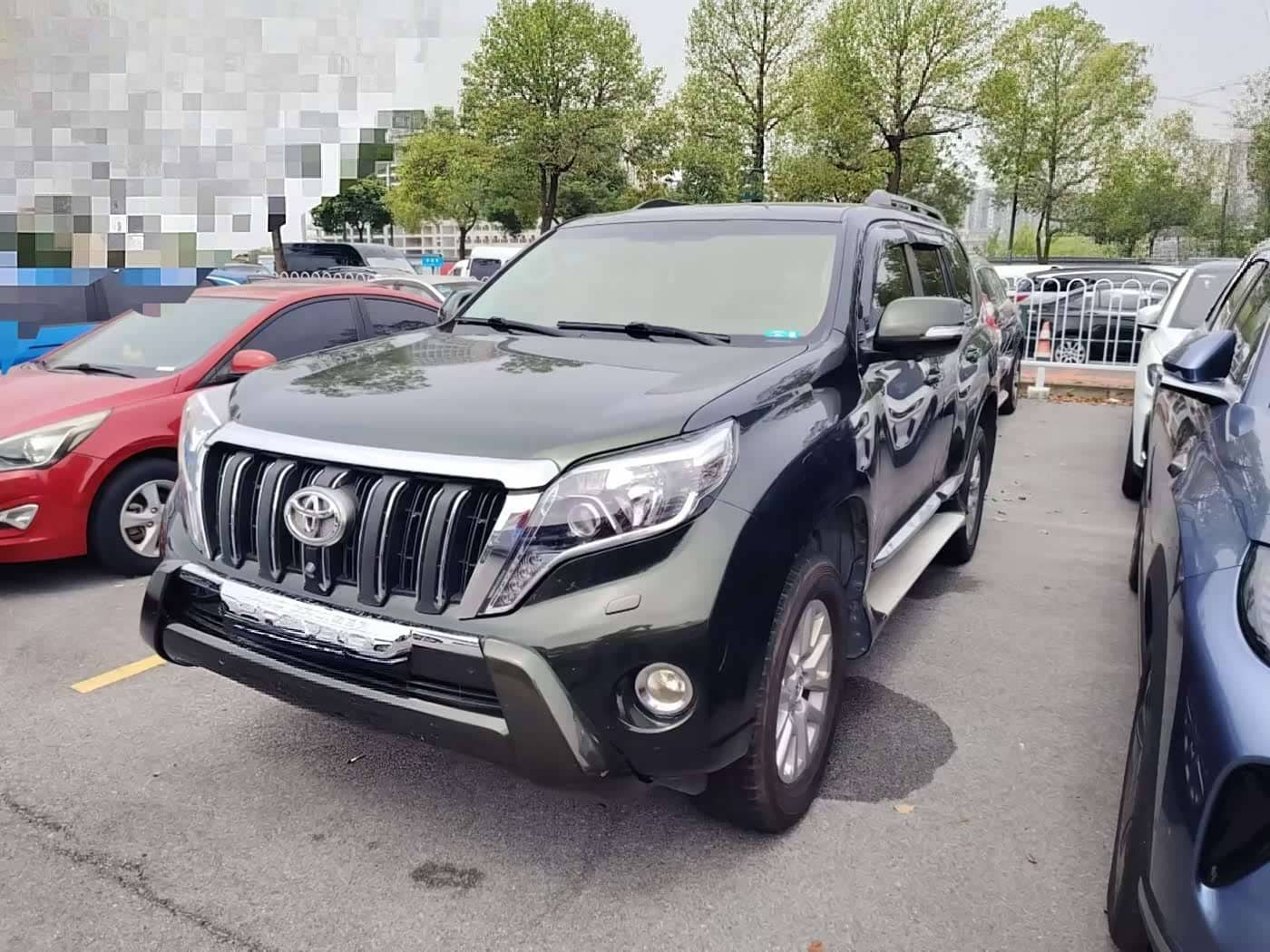 Toyota Prado