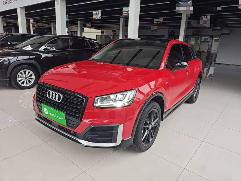 Audi Q2L