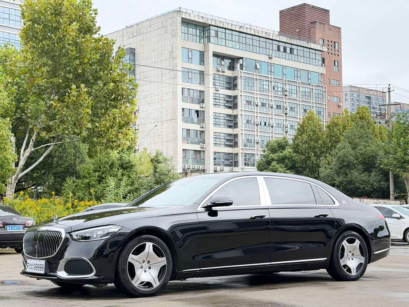 Mercedes-Benz Maybach S-Class