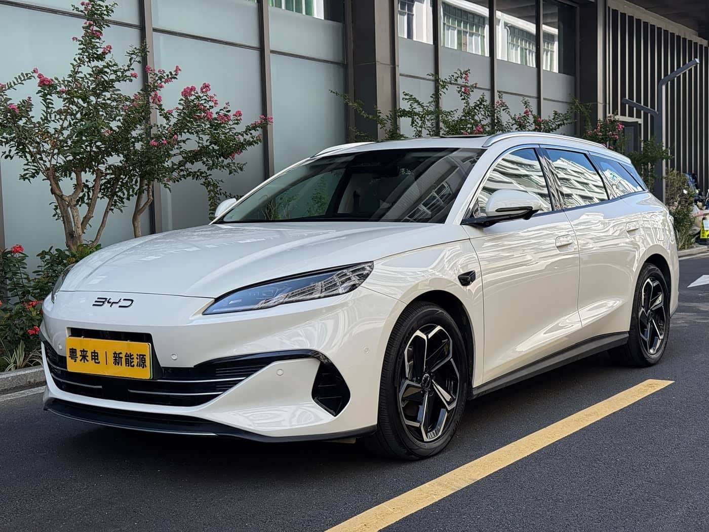 BYD Seal 06 DM-i Touring