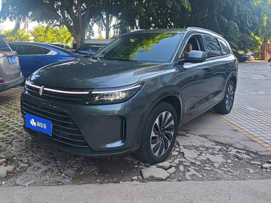 AITO Wenjie AITO M7