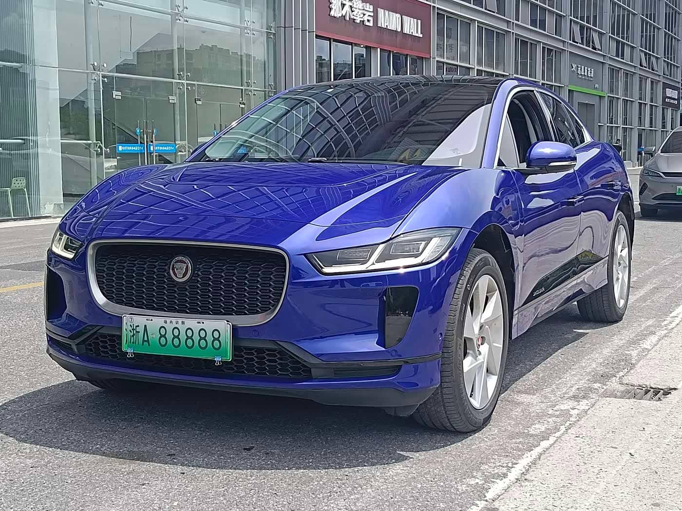 Jaguar I-PACE