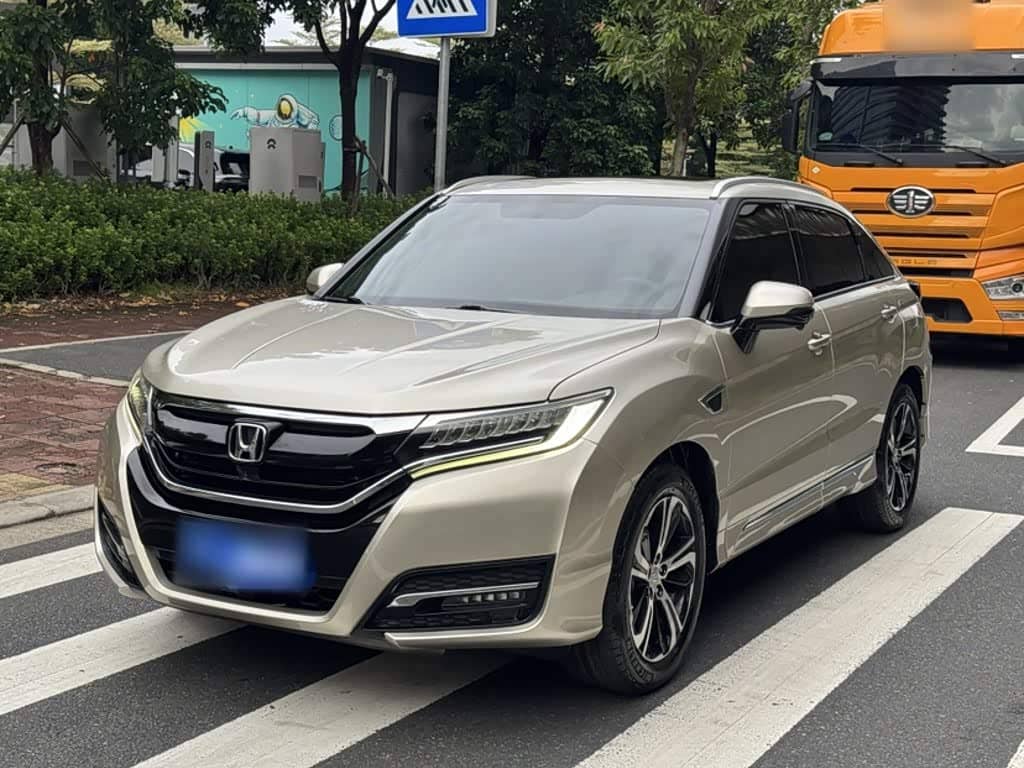 Honda UR-V