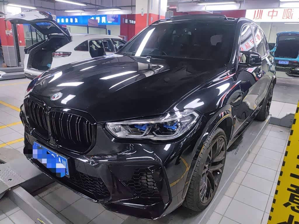 BMW X5 M