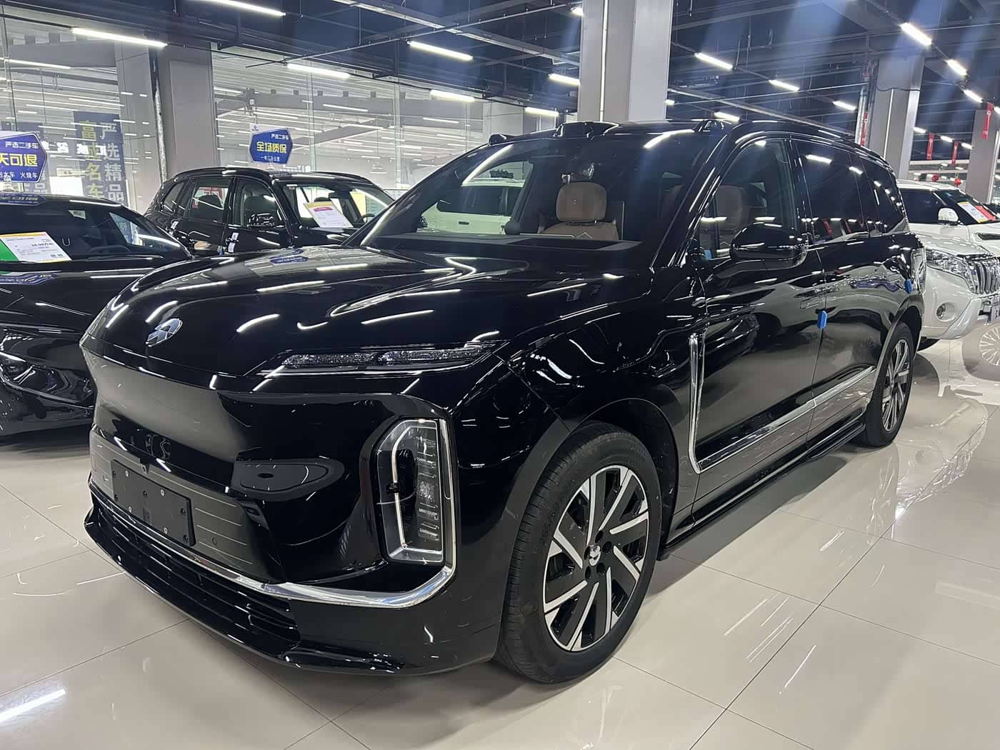 NIO ES9