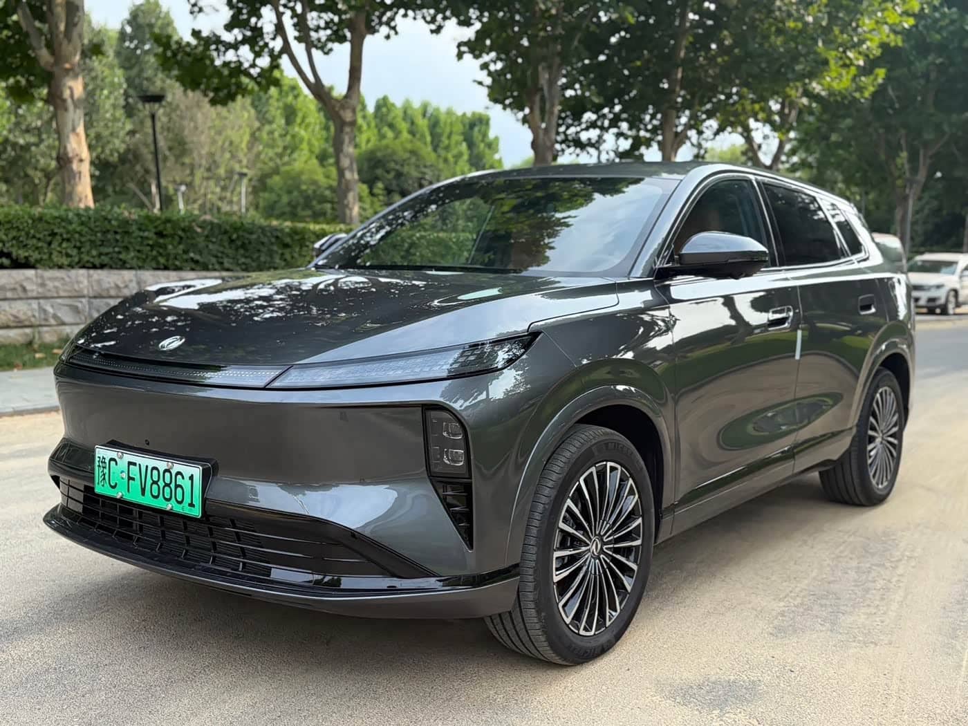 Dongfeng Aeolus L8