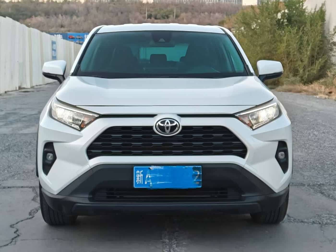 Toyota RAV4 Rongfang
