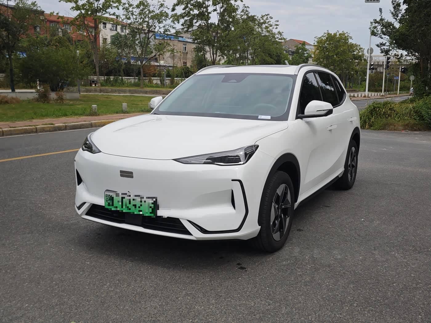 Geely Galaxy Galaxy E5