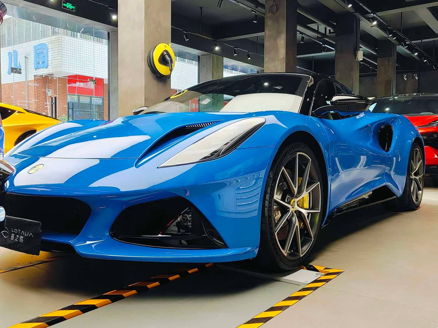 Lotus Cars EMIRA
