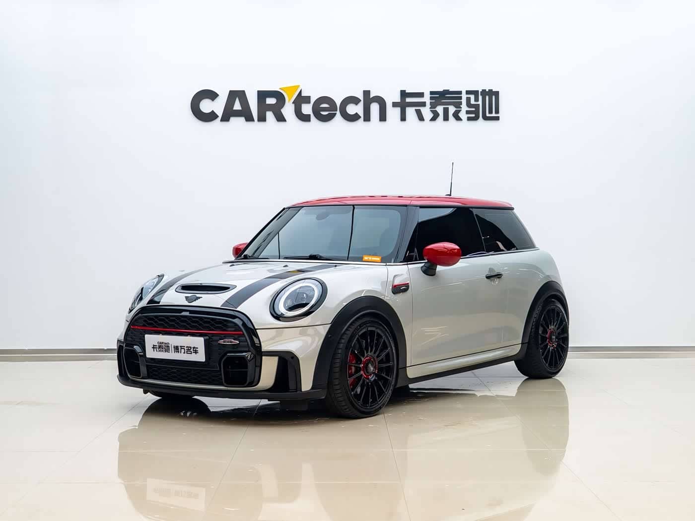 MINI JCW