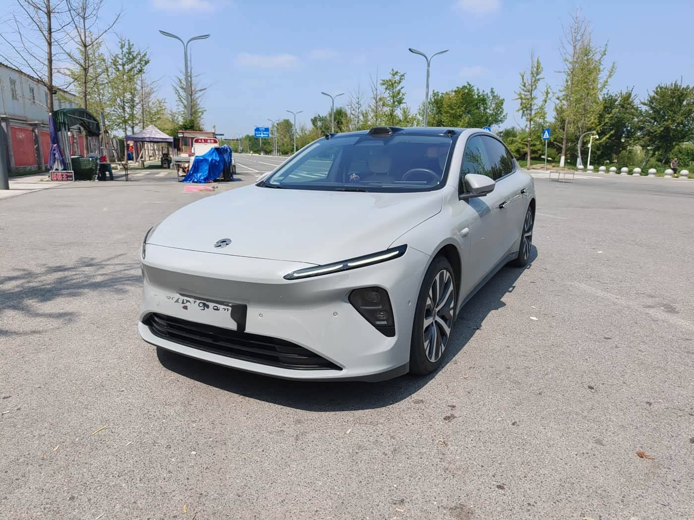 NIO ET7