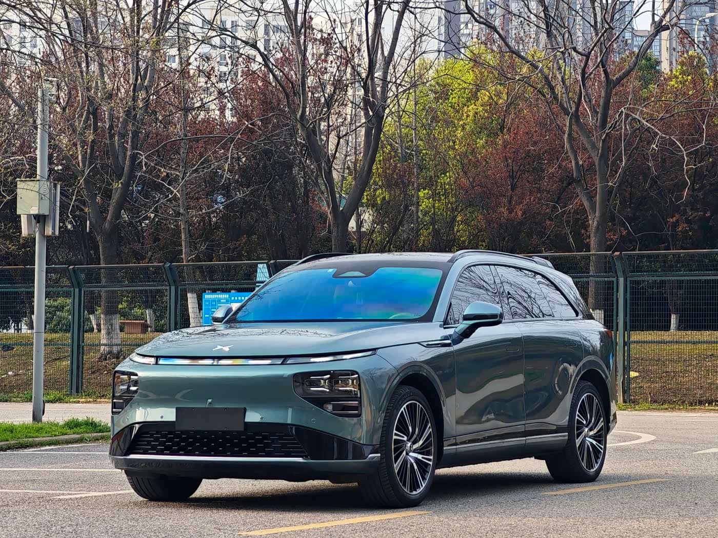 XPeng G9