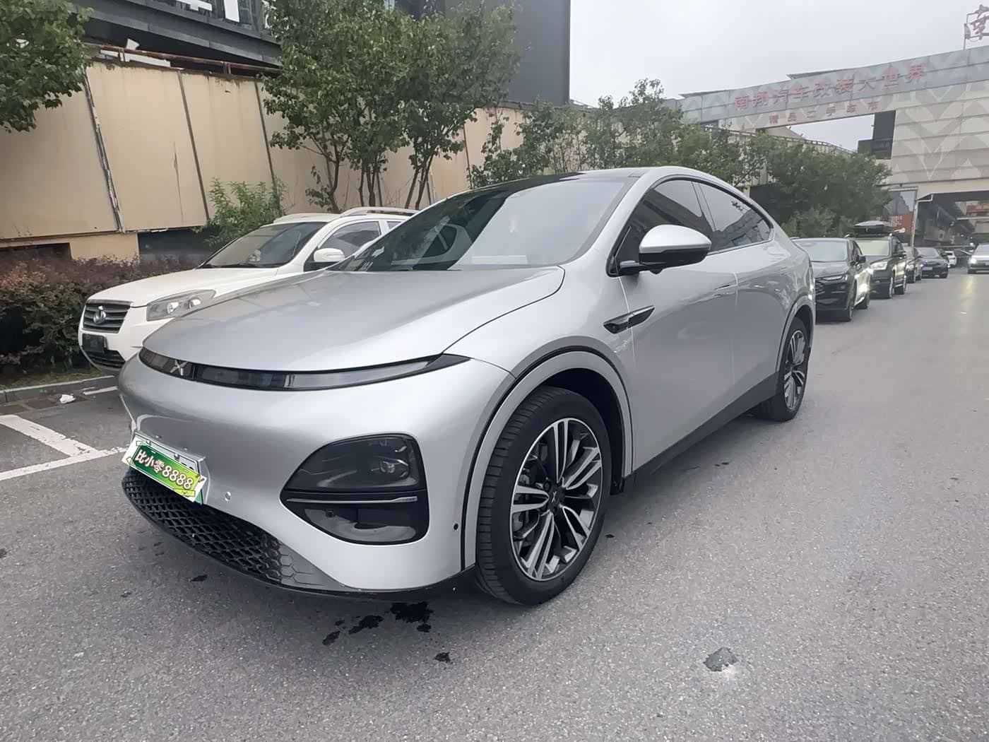 XPeng G6