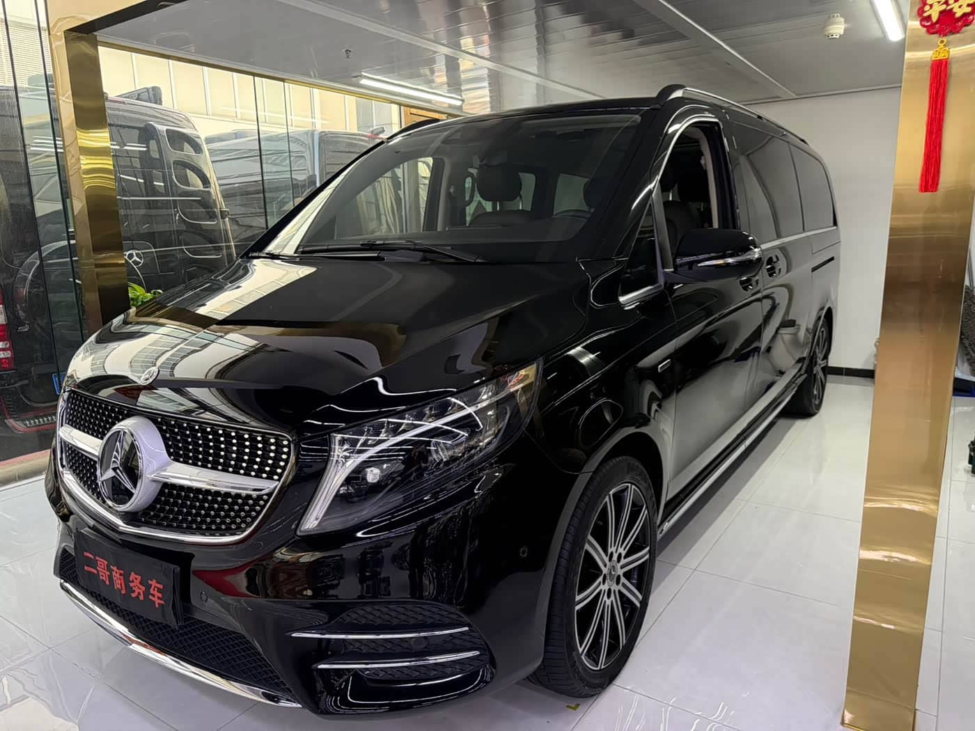 Mercedes-Benz V-Class