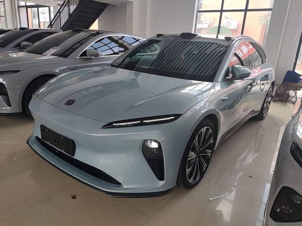 NIO ET5T